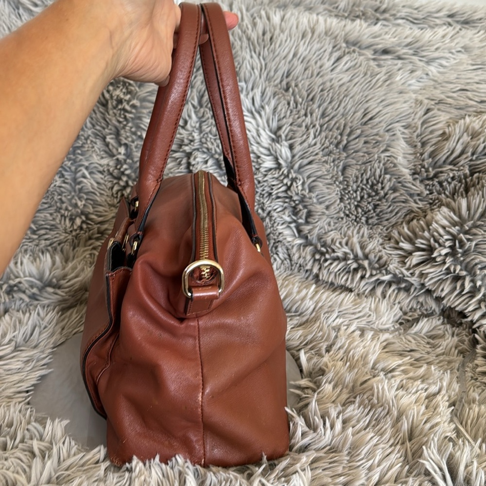 Kate Spade brown leather hand back with striped interior. - Picture 3 of 6